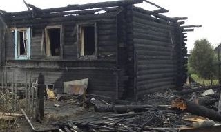 Разбор сгоревшего дома в Балаково от 3863 руб. - 2Землекопа-Блк